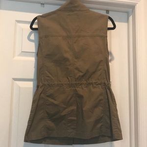 Banana Republic Jackets & Coats - Banana Republic cargo vest Banana Republic Jackets & Coats - Banana Republic cargo vest